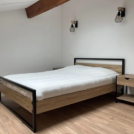 בית נופש Maisonnette Le Grand Bleu ונדרה